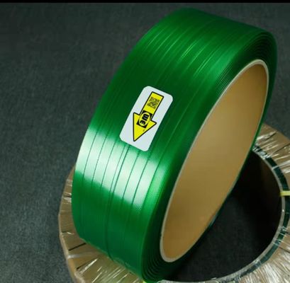 Durable Green Color PET Band Strapping Heavy Duty Embossed Smooth For Packing