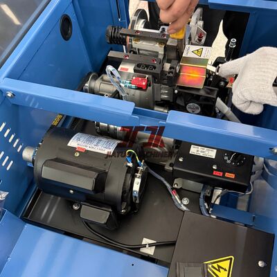 উচ্চ মানের সেমি-অটোমেটিক স্ট্র্যাপিং মেশিন, ৬০ কেজি সর্বোচ্চ টেনশন এবং ২.৫ সেকেন্ড/চ্যানেল টাইং স্পিড সহ, স্নাইডার কন্টাক্টর ফিচার্ড